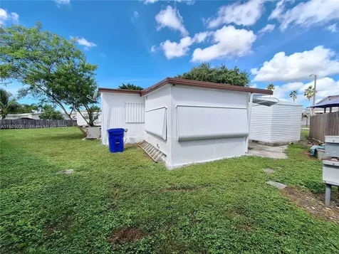21760 NW 3rd Street Pembroke Pines FL 33029