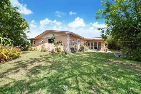 9500 SW 79th Street Miami FL 33173