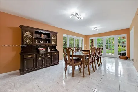 9500 SW 79th Street Miami FL 33173