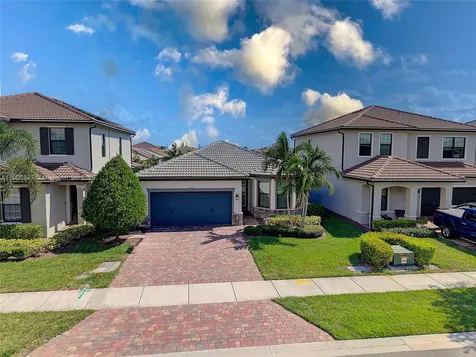 8262 Cinch Way Lake Worth FL 33467