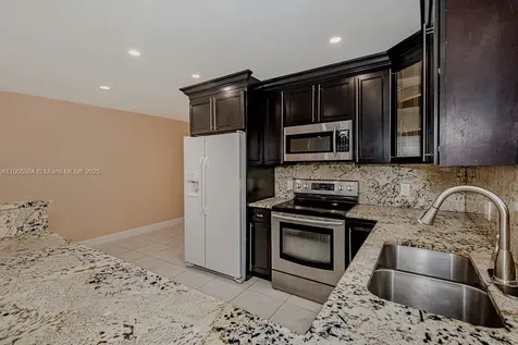 401 SW 76th Terrace North Lauderdale FL 33068
