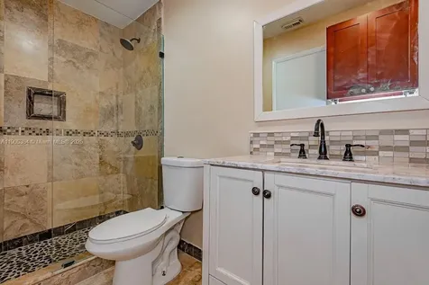 401 SW 76th Terrace North Lauderdale FL 33068