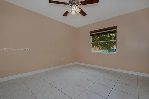 401 SW 76th Terrace North Lauderdale FL 33068