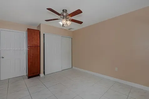 401 SW 76th Terrace North Lauderdale FL 33068