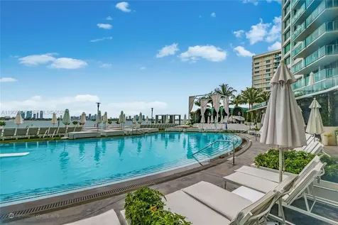 1100 West Avenue Miami Beach FL 33139