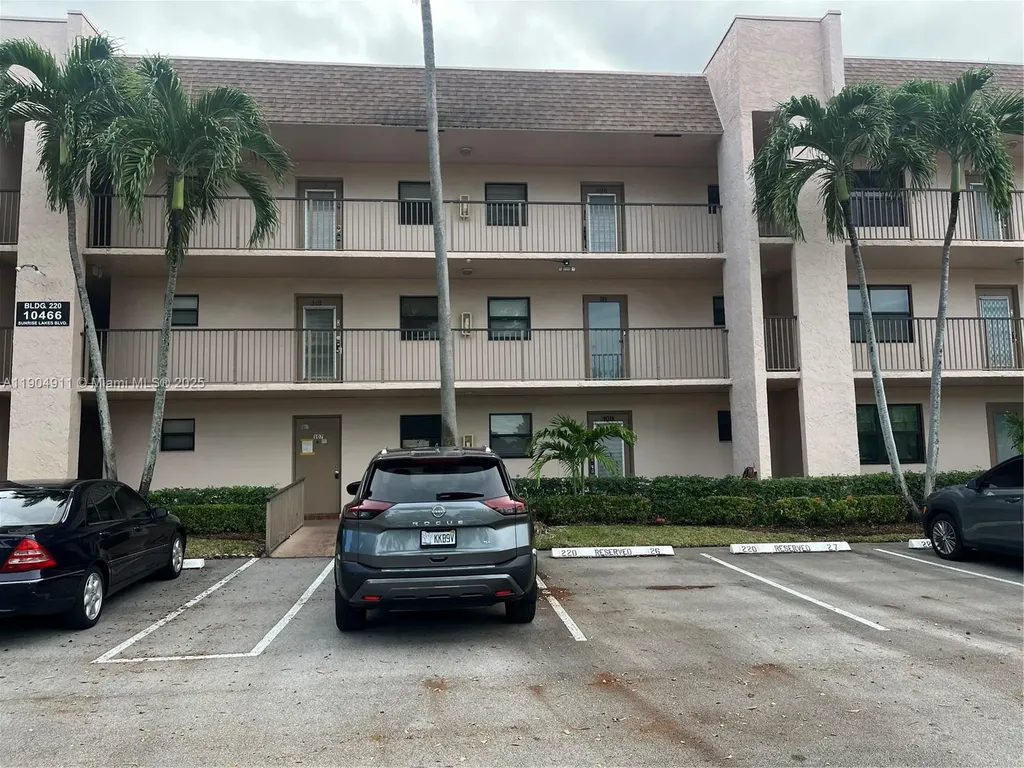 10466 Sunrise Lakes Boulevard Sunrise FL 33322