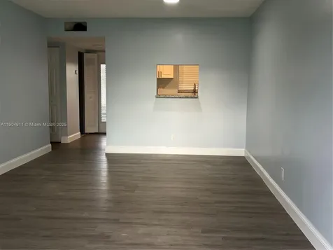 10466 Sunrise Lakes Boulevard Sunrise FL 33322