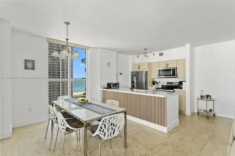 17555 Atlantic Boulevard Sunny Isles Beach FL 33160