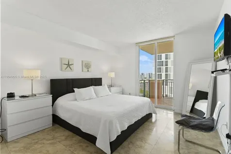 17555 Atlantic Boulevard Sunny Isles Beach FL 33160