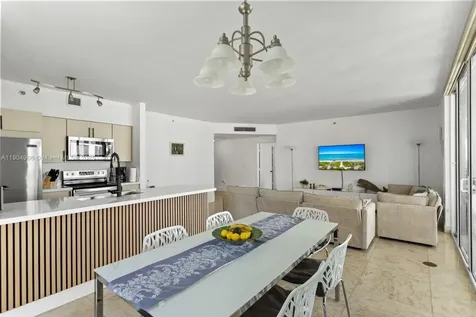 17555 Atlantic Boulevard Sunny Isles Beach FL 33160