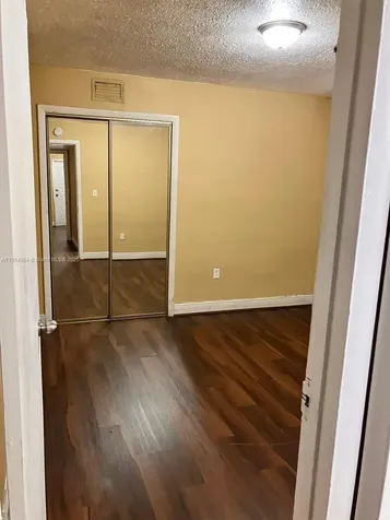 2835 NW 22nd Avenue Miami FL 33142