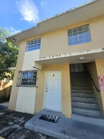 2835 NW 22nd Avenue Miami FL 33142