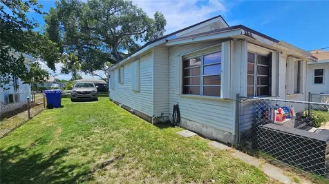 1209 N 17th Court Hollywood FL 33020