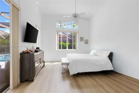 1102 Camellia Circle Weston FL 33326