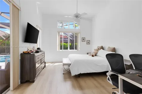 1102 Camellia Circle Weston FL 33326