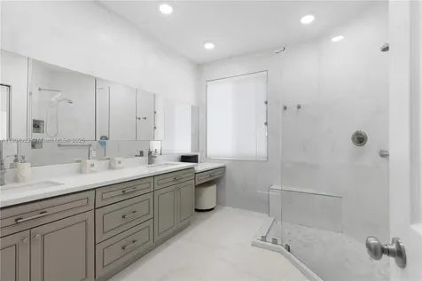1102 Camellia Circle Weston FL 33326