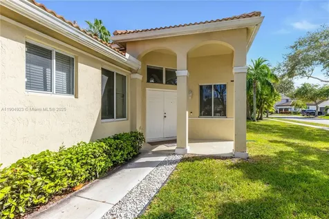 1102 Camellia Circle Weston FL 33326