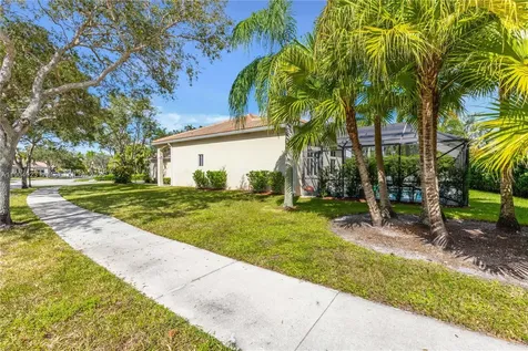 1102 Camellia Circle Weston FL 33326