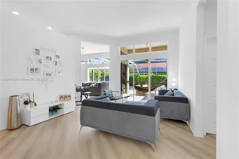 1102 Camellia Circle Weston FL 33326