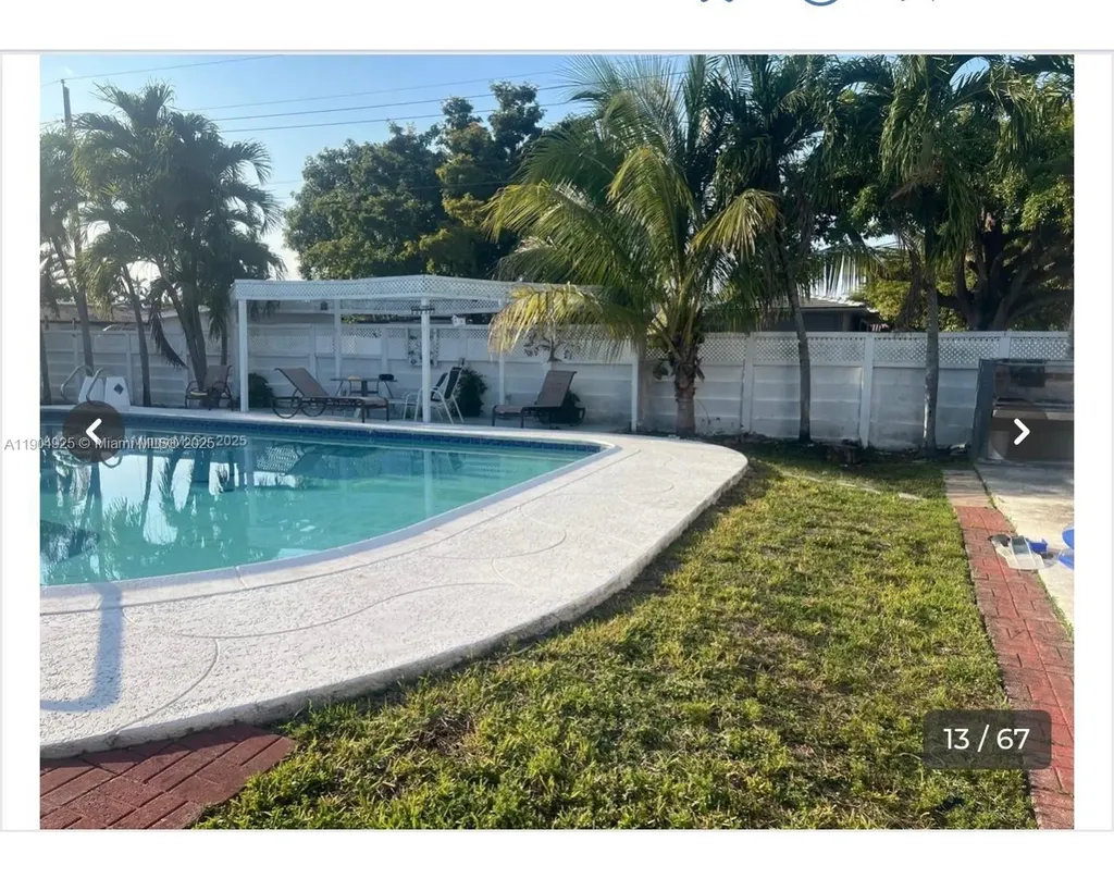 5001 Madison Street Hollywood FL 33021