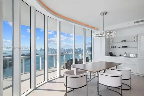 100 S Pointe Drive Miami Beach FL 33139
