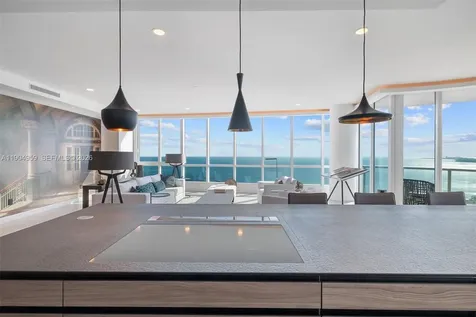 100 S Pointe Drive Miami Beach FL 33139