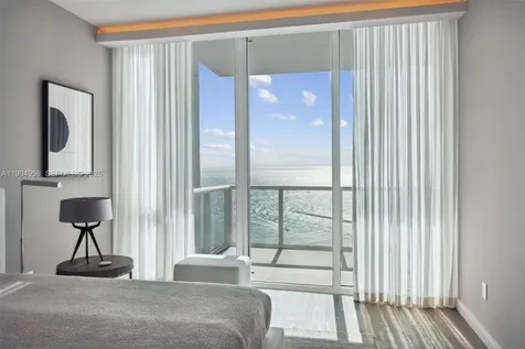 100 S Pointe Drive Miami Beach FL 33139