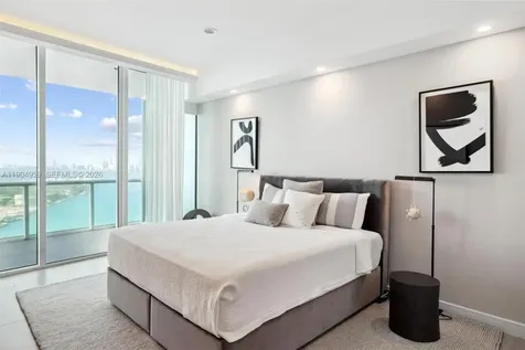 100 S Pointe Drive Miami Beach FL 33139