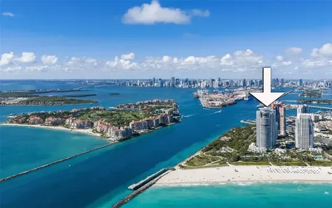 100 S Pointe Drive Miami Beach FL 33139