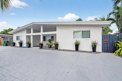 2325 NE 194 Street Miami FL 33180