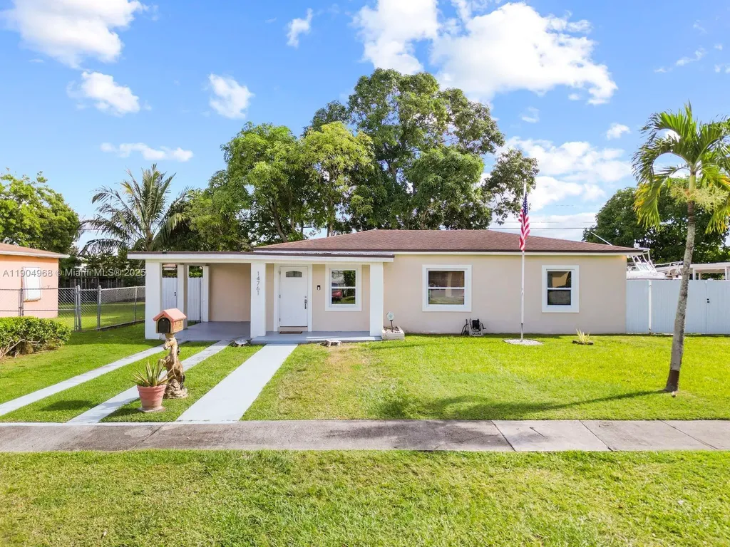 14761 Pierce Street Miami FL 33176