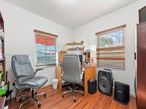 14761 Pierce Street Miami FL 33176