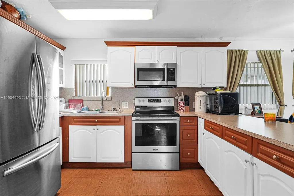 2760 NW 23rd Street Fort Lauderdale FL 33311