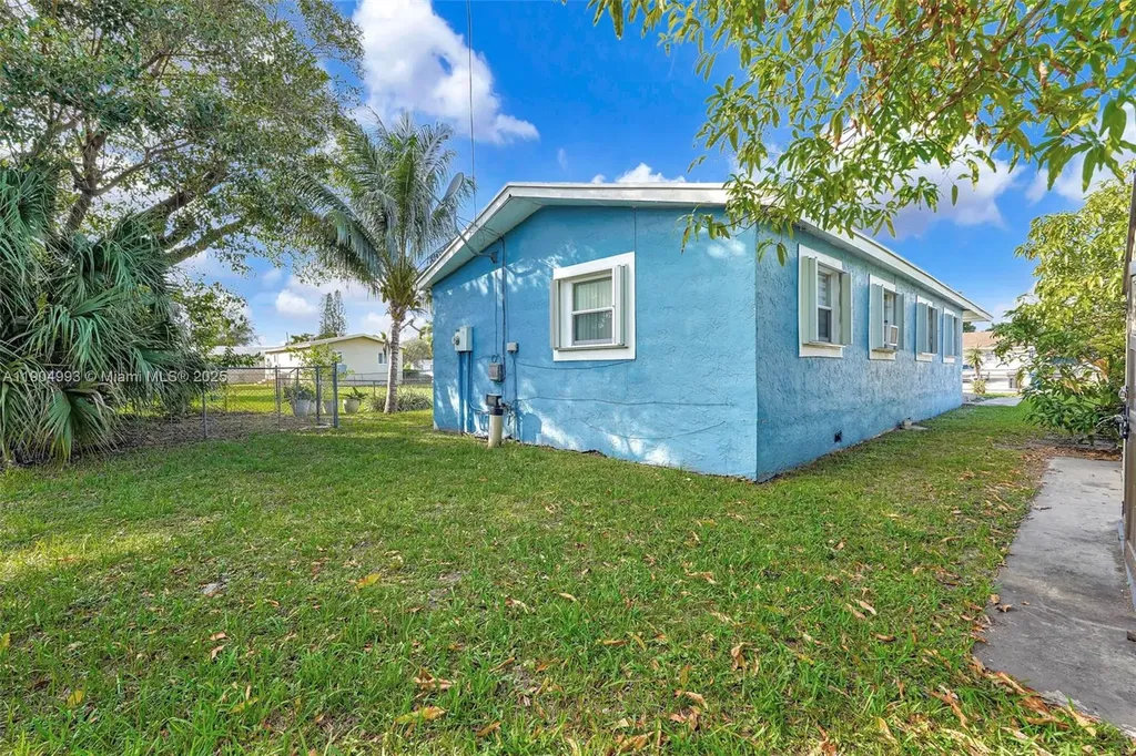 2760 NW 23rd Street Fort Lauderdale FL 33311