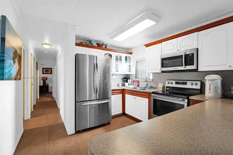 2760 NW 23rd Street Fort Lauderdale FL 33311