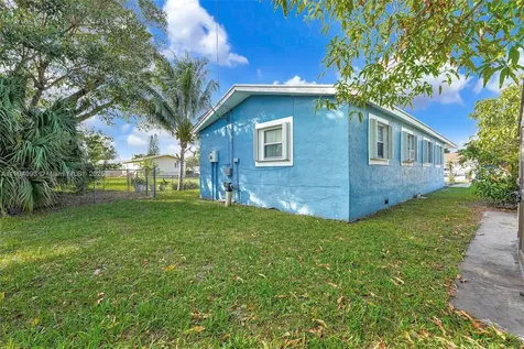 2760 NW 23rd Street Fort Lauderdale FL 33311