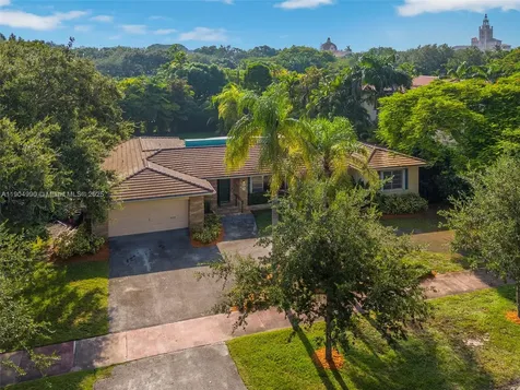 2615 Alhambra Circle Coral Gables FL 33134