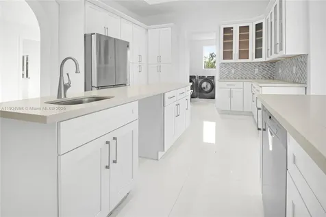 425 SW 129th Avenue Miami FL 33184