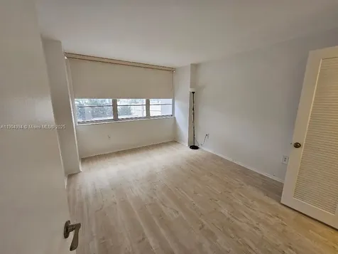 18041 Biscayne Boulevard Aventura FL 33160