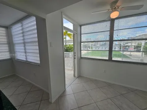 18041 Biscayne Boulevard Aventura FL 33160