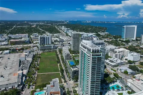 3301 NE 1st Avenue Miami FL 33137