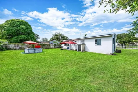 1890 NW 93rd Terrace Miami FL 33147
