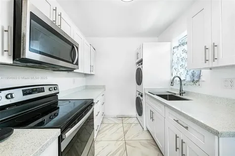 1890 NW 93rd Terrace Miami FL 33147