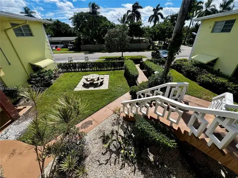 1501 E Arthur Street Hollywood FL 33020