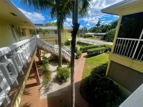 1501 E Arthur Street Hollywood FL 33020