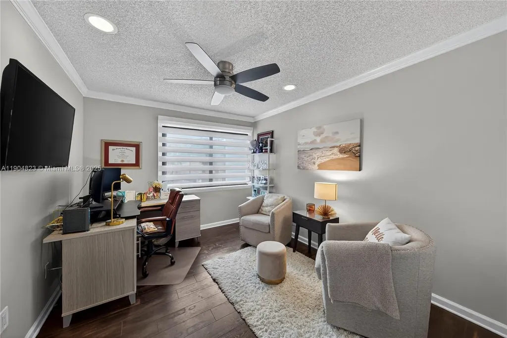 23137 L Ermitage Circle Boca Raton FL 33433