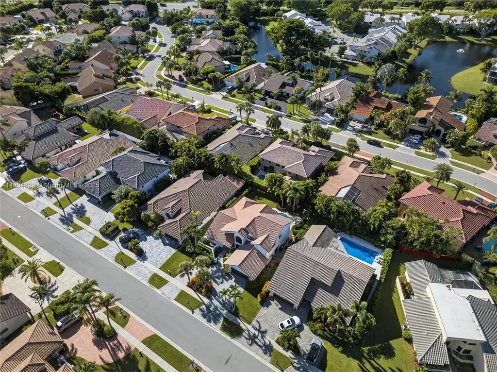 23137 L Ermitage Circle Boca Raton FL 33433