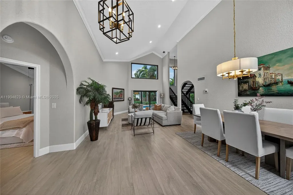 23137 L Ermitage Circle Boca Raton FL 33433