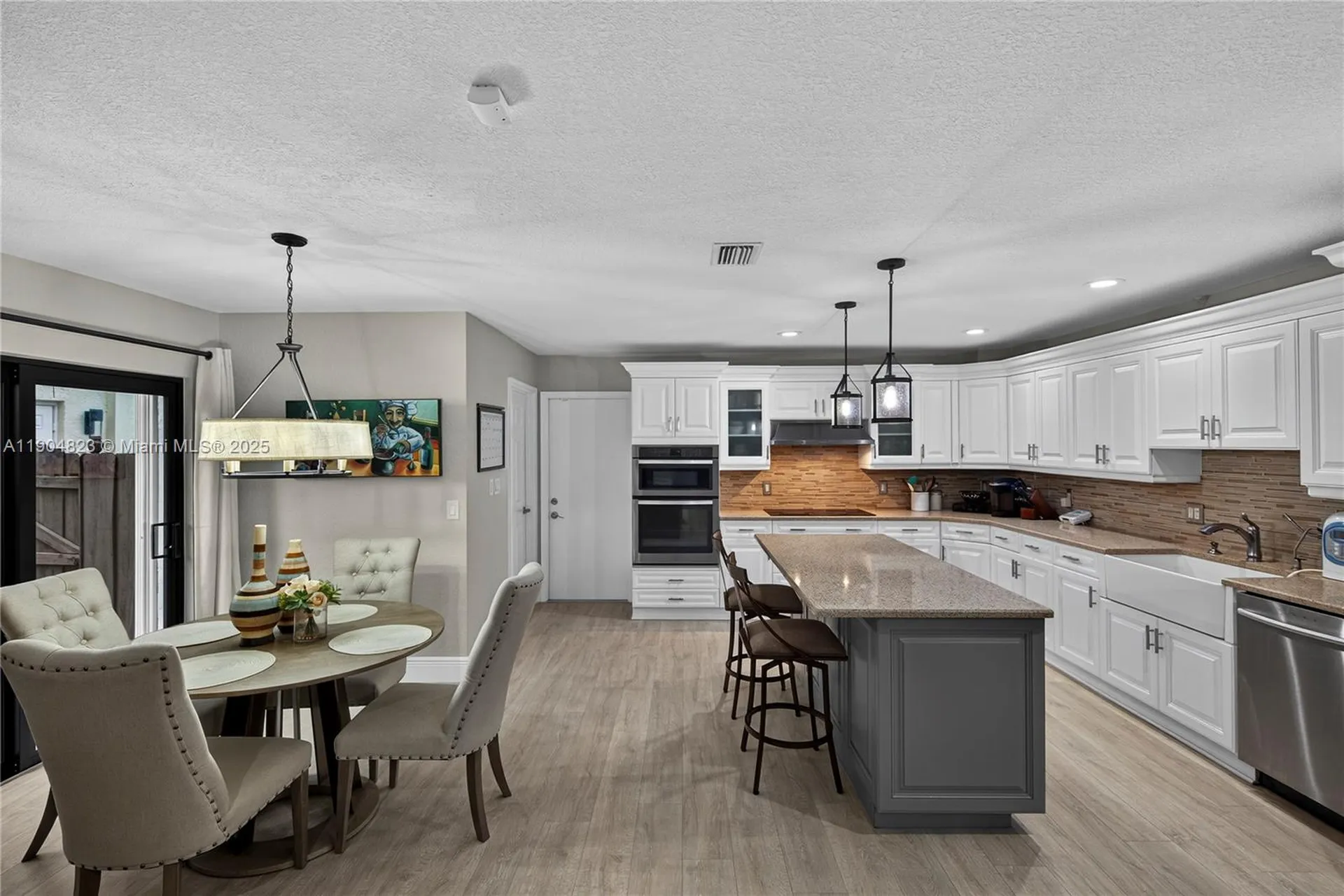 23137 L Ermitage Circle Boca Raton FL 33433