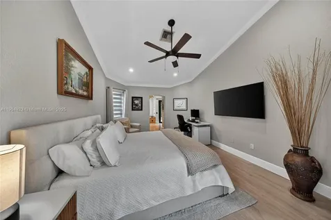 23137 L Ermitage Circle Boca Raton FL 33433